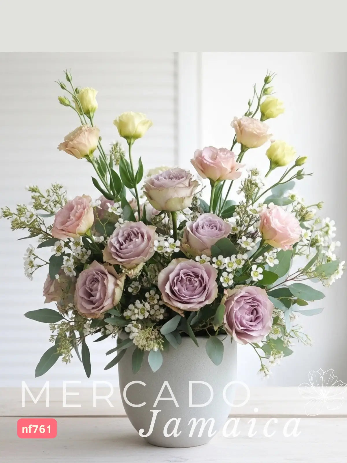 Arreglo Lisianthus Champagne y 15 Rosas Lila · foto 1